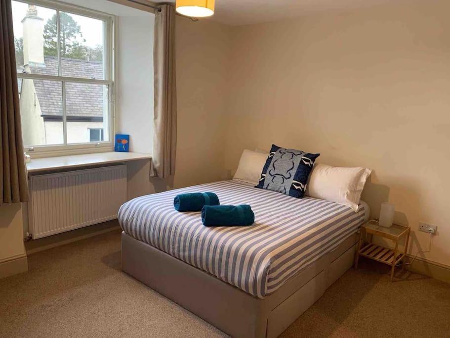 4 Bedroom House, Central Ulverston Exteriör bild