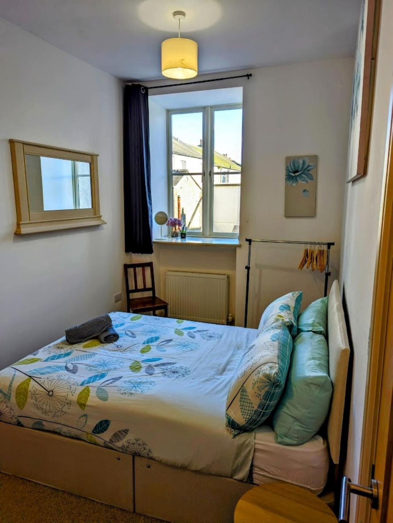 4 Bedroom House, Central Ulverston Exteriör bild